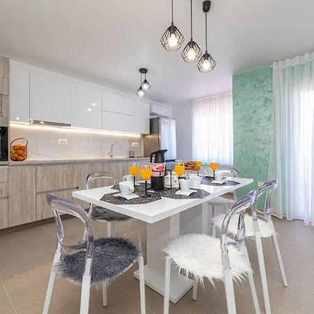Apartman Grzetic Šilo Esterno foto