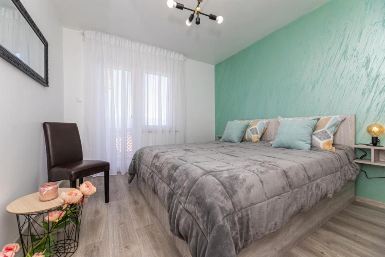 Apartman Grzetic Šilo Esterno foto