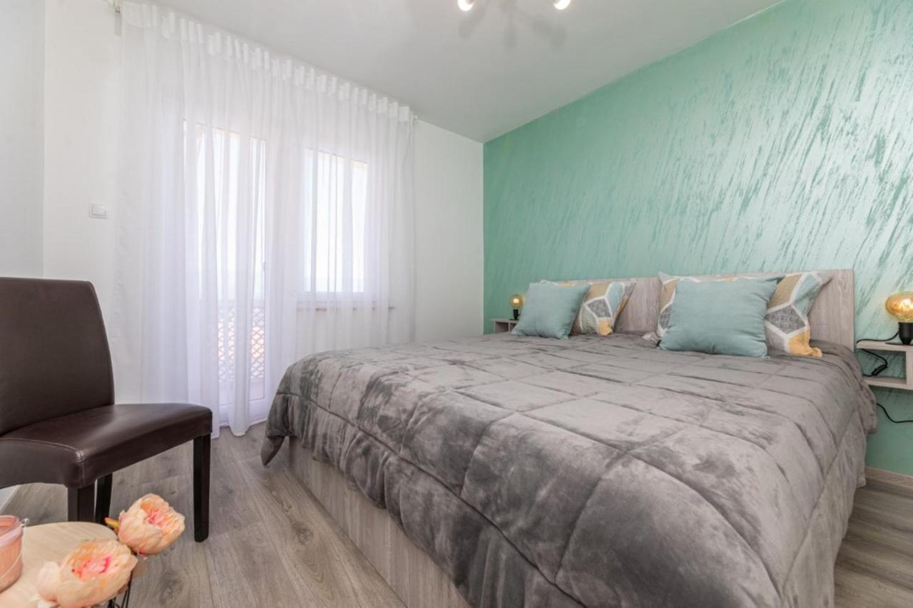 Apartman Grzetic Šilo Esterno foto