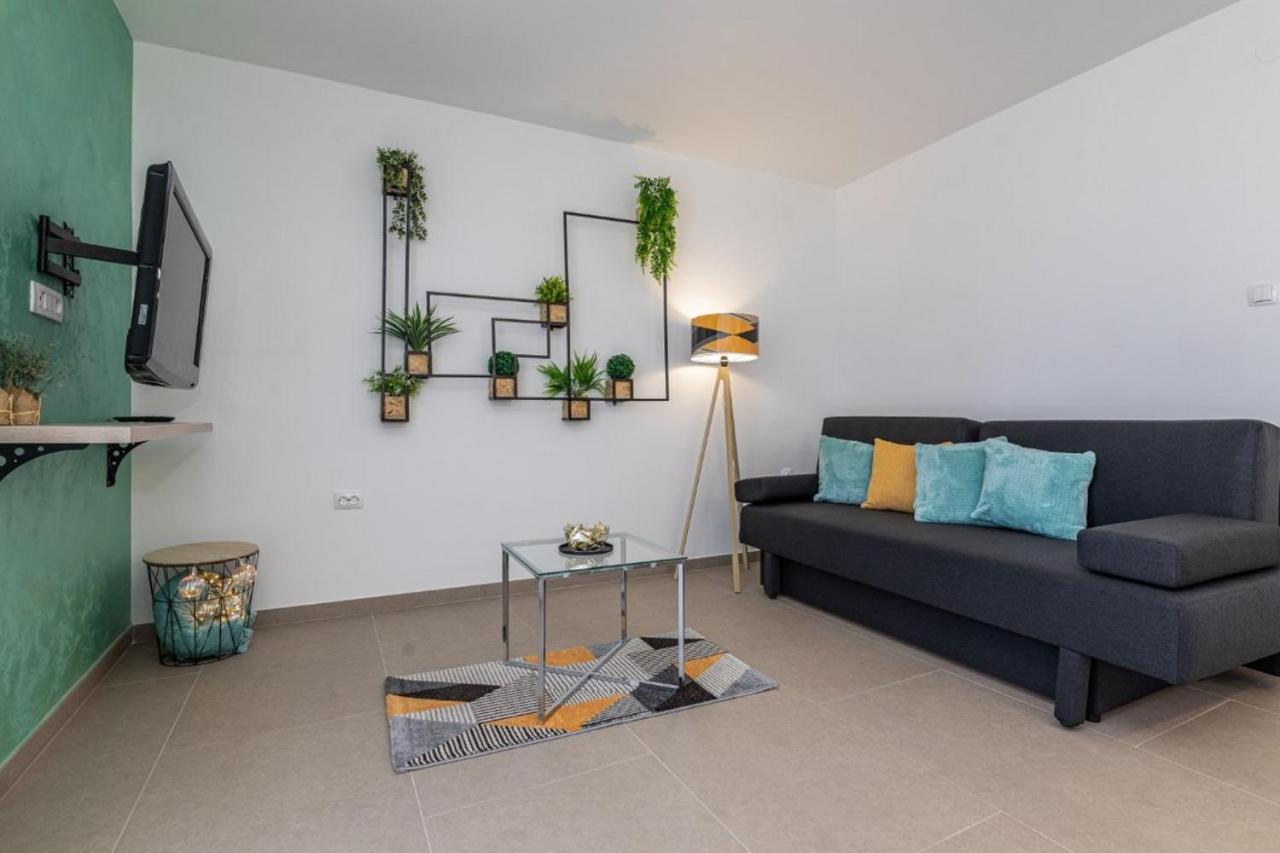 Apartman Grzetic Šilo Esterno foto