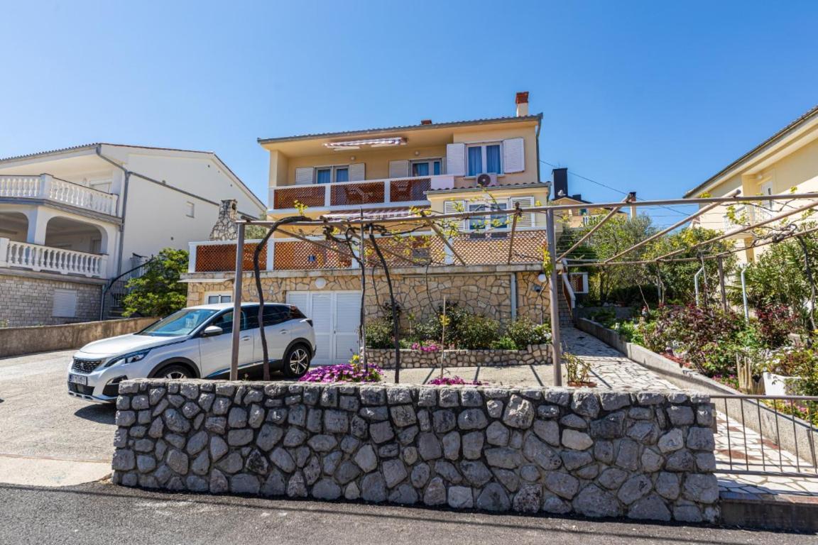 Apartman Grzetic Šilo Esterno foto