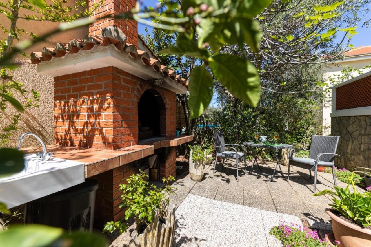 Apartman Grzetic Šilo Esterno foto