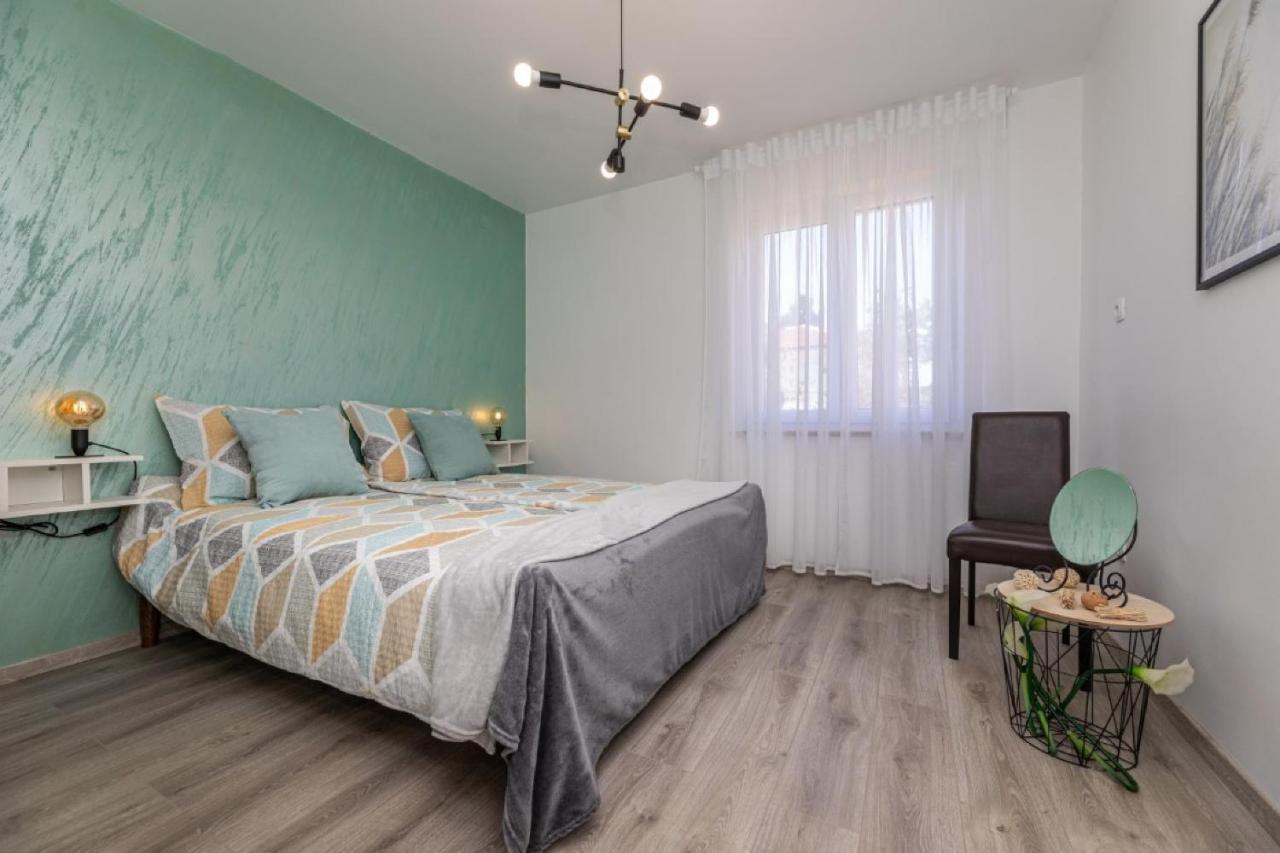 Apartman Grzetic Šilo Esterno foto