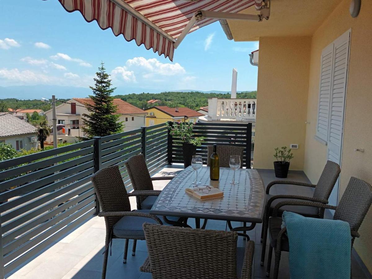 Apartman Grzetic Šilo Esterno foto